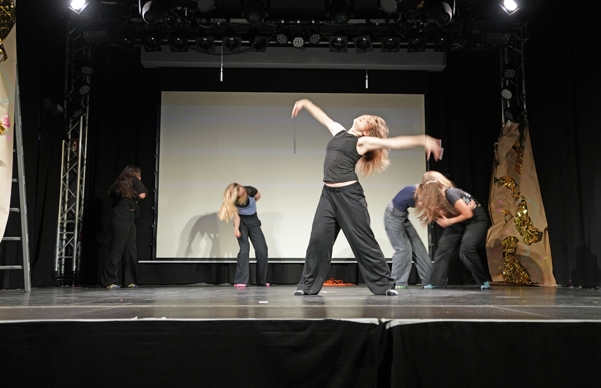 Knoten | Projekt im Rahmen des Kultur Campus der Bergischen Universität | 2025 Knoten | Projekt im Rahmen des Kultur Campus der Bergischen Universität | 2025